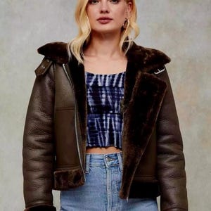 Women&#39;s Shearling B3 Leather Jacket| RAF B3 Bomber Leather Jacket for Women| Women&#39;s Flying Leather Jacket Aviator Style with Faux Fur