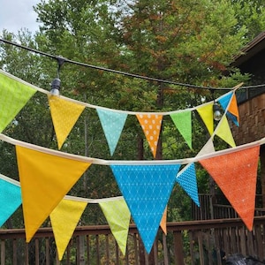 ON SALE Best Selling Item Colorful Fabric Bunting Banner Prop Decoration in Bright Colors Designer's Choice Best Seller Bild 3