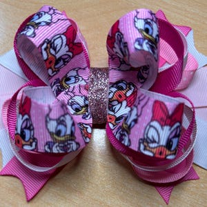 Duck Character Bow