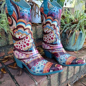 Corkey's kleurrijke "Nomad Yippy" cowboyregenlaarzen