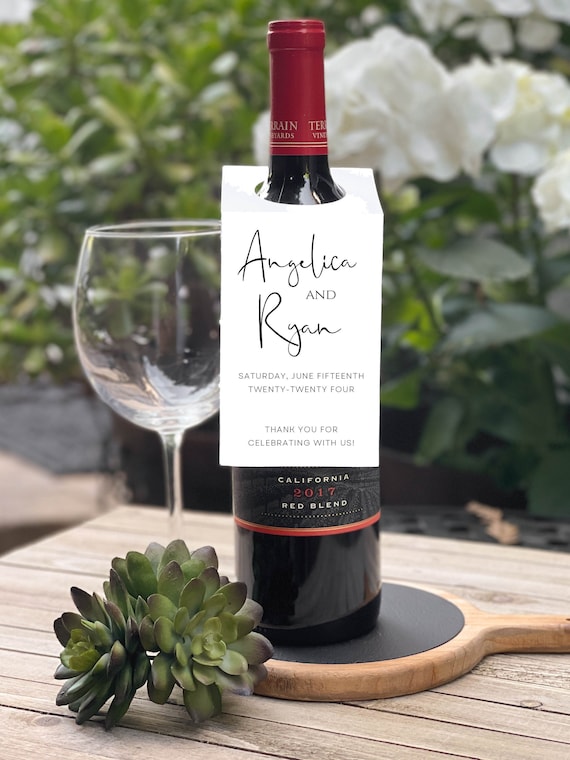 Personalized Wine Bottle Tags, Wedding Favor Tags, Wine Gift Tags, Wine Label, Hostess Gift, Wine Bottle Tags, Champagne Tags  - 9926