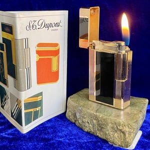 Vintage Black Gold Large ST DuPont Lighter Mint Condition Works 1 Year Warranty