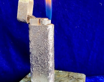 Vintage Silver Brushed Oval Cartier Lighter Super Mint Condition Works 1 Year Warranty