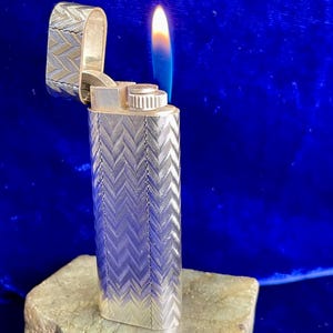 Vintage Silver Oval Cartier Lighter Very Good Condition Works 1 Year Warranty