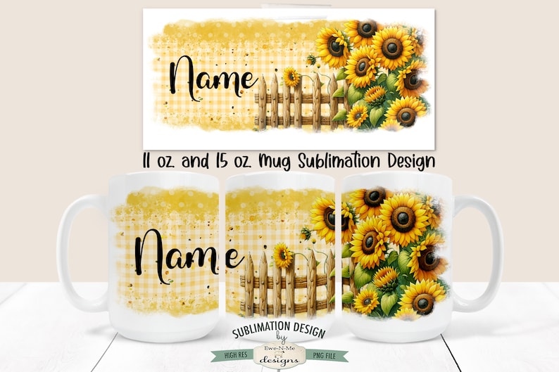 K&ouml;nnte beinhalten: Sublimationsdesign f&uuml;r eine 11 oz oder 15 oz Tasse mit einem gelben und wei&szlig;en Gingham-Hintergrund mit Aquarell-Effekt. Das Design beinhaltet einen Holzzaun und eine Gruppe von Sonnenblumen.