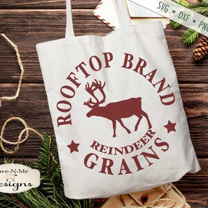 Navidad SVG - Granos de reno SVG - Granos de reno en la azotea - Reno SVG - Bolsa de Navidad svg - Uso comercial svg, dxf, png y jpg