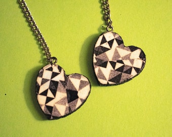 Heart-Shaped earrings - Geometric pattern