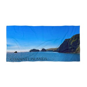 Channel Islands Beach Towel: California Coast Photo Print, 30x60 Bild 2
