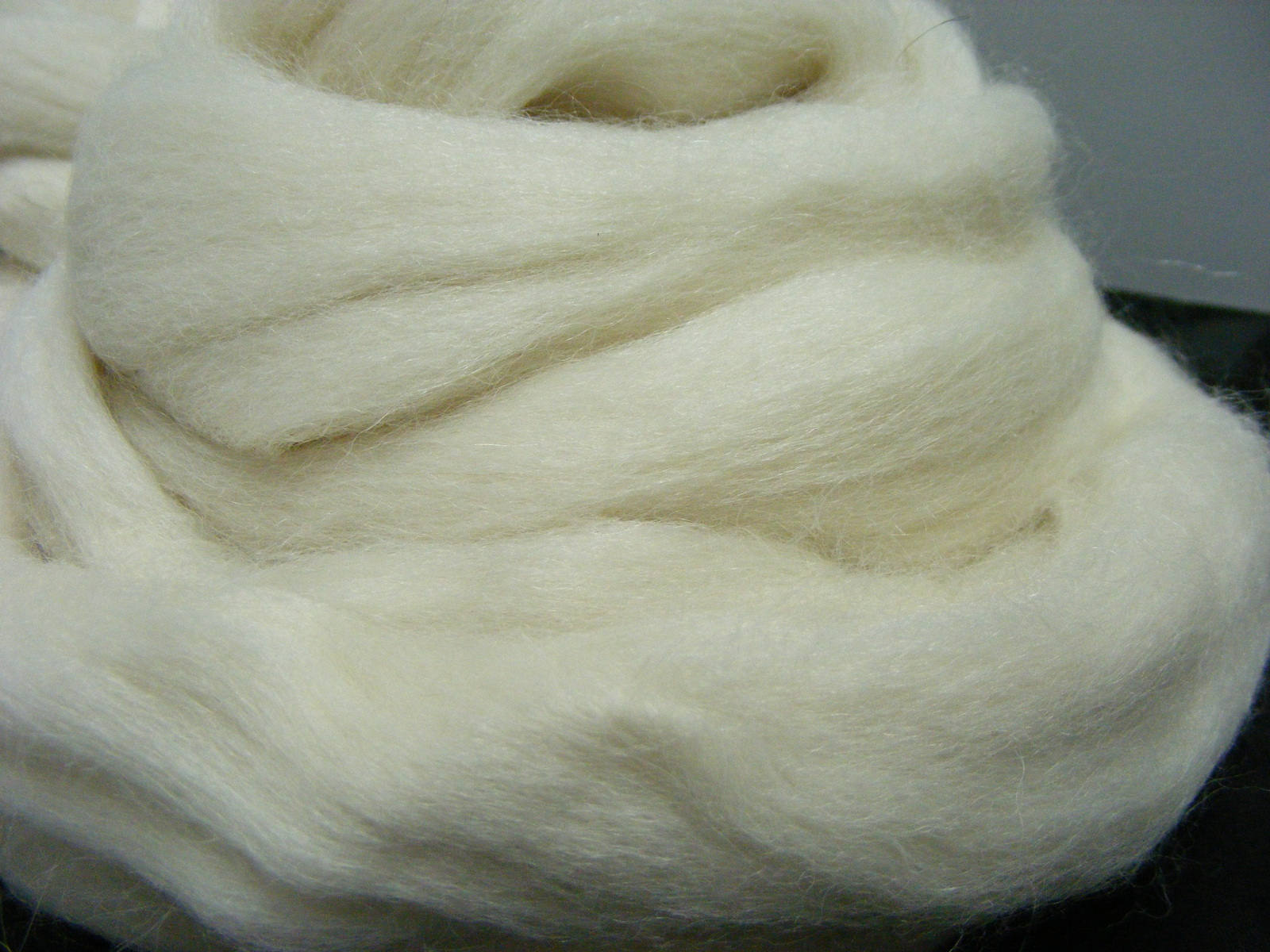 Natural White Wool Roving, Spin wool, Spin Fiber, White Wool