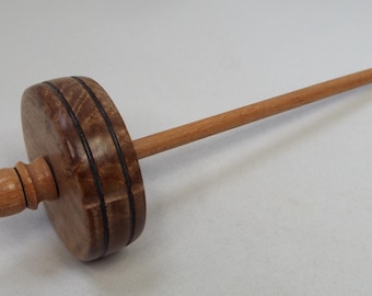 Drop spindle, top whorl, Walnut whorl, Maple shaft, spinning, spindle, Thomas-creations, threadsthrutime
