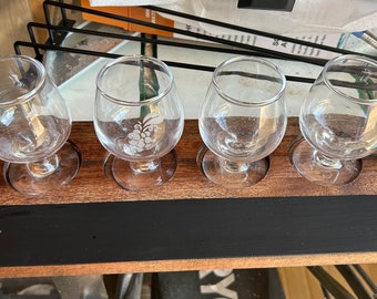 4 Glas Flugbrett mit Kreidefläche