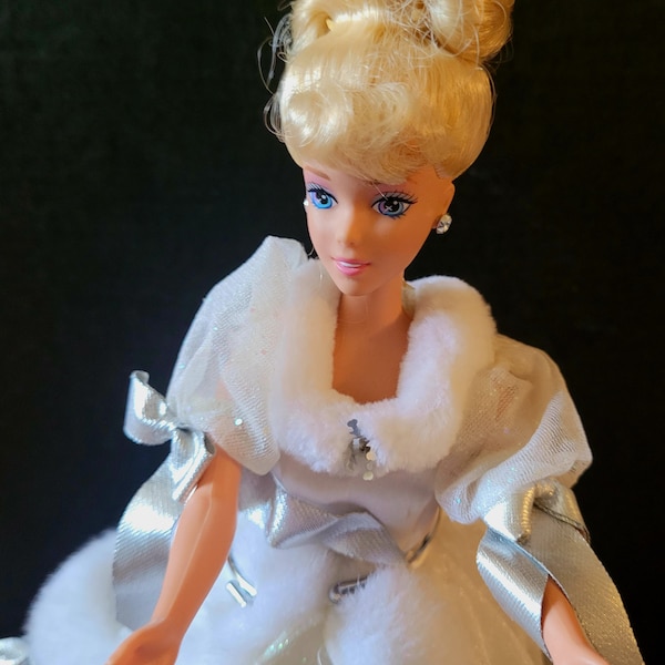 Holiday Princess Barbie as Walt Disney's Cinderella (1996) Special Edition w/stand