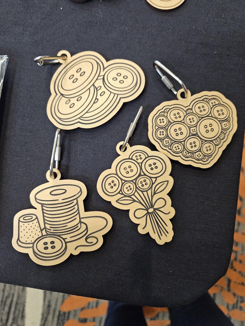 Engraved Button Keychains/magnet - SVG Laser File - Etsy