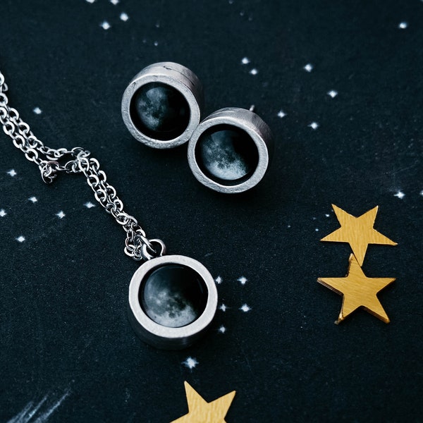 Ensemble de bijoux personnalisés à prix réduit avec phase de lune - Collier pendentif et boucles d'oreilles avec phase lunaire personnalisée à partir d'une date spéciale - Cadeau sentimental