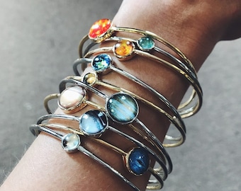 Solar System Stacked Bangle Set - 10 Stacking Bracelets with Planets, Sun, and Pluto - Silver, Gold, or Mixed Tones - Unique Bold Jewelry