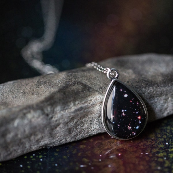 DISCONTINUÉ Hubble Drops in Cosmic Ocean Pendant - Bijoux spatiaux, Collier en forme de larme, Argent bronze, Carl Sagan, Bijoux Galaxy, Astronomie