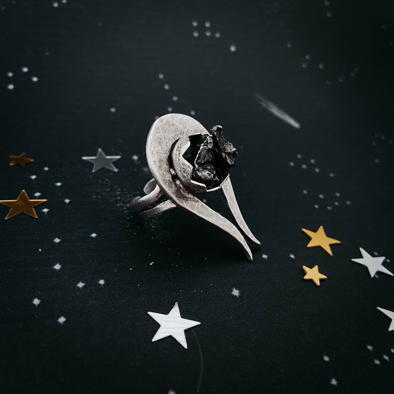 Space Celestial Jewelry Comet Ring with Authentic Campo del Cielo Raw Meteorite Shooting Star Newoise Unisex Statement Cocktail Ring