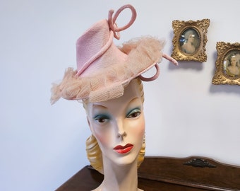 1930s Pink Chimney Crown Tilt Hat