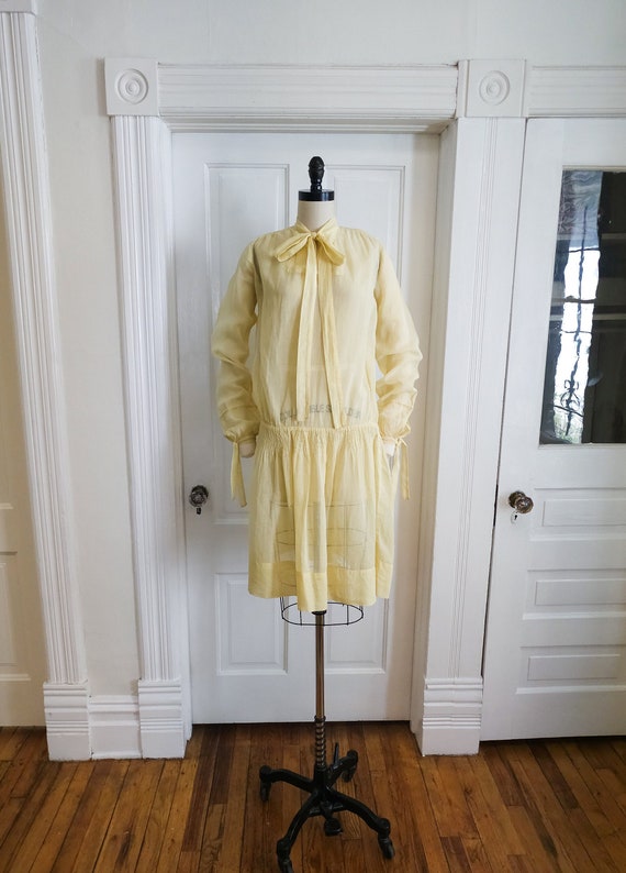 1920s Lemon Yellow Gauze Day Dress Gem