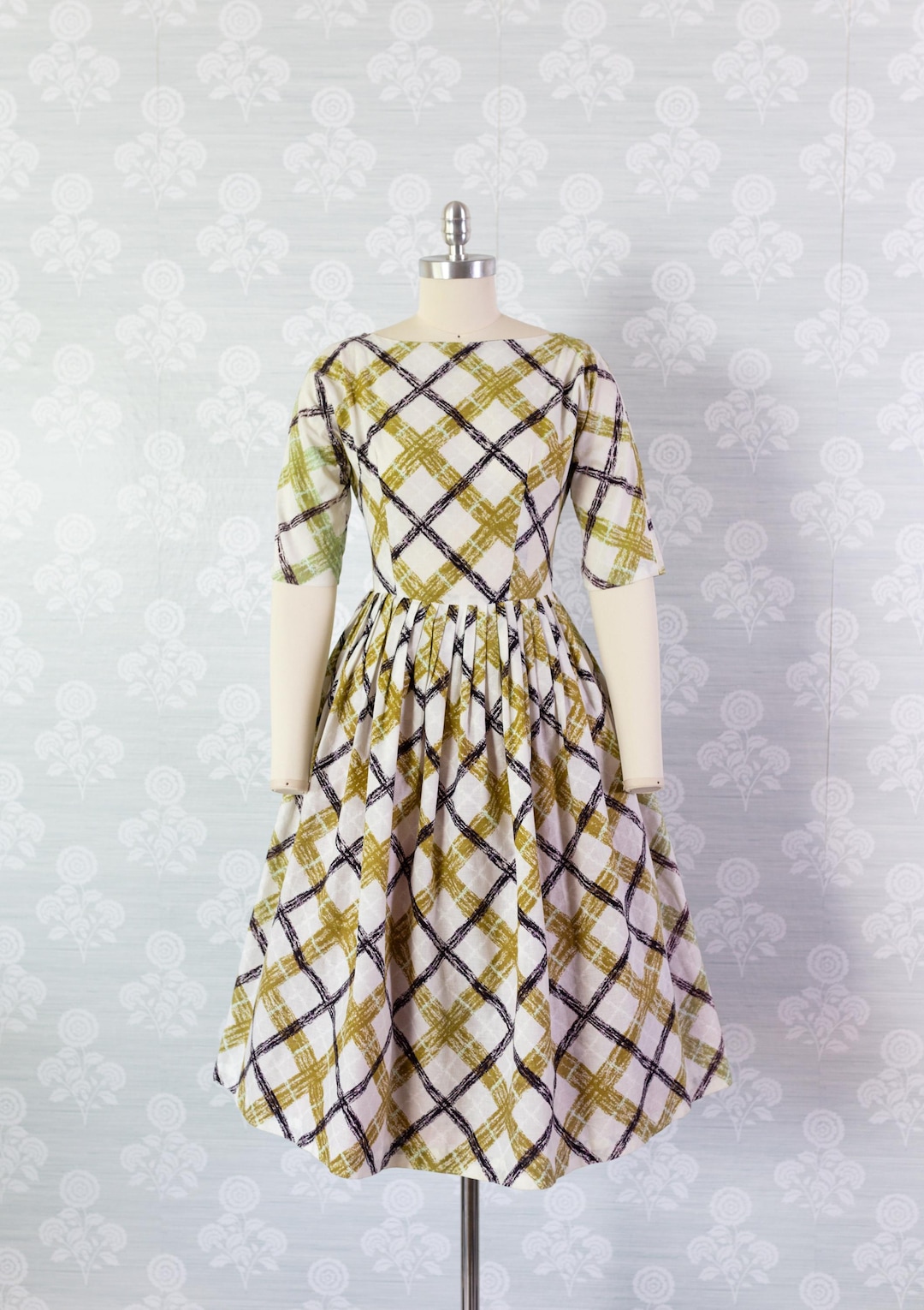 black and gold plaid dress White, Gold, & Black Plaid Fuzzy Chore Dress with Flutter Sleeve - M