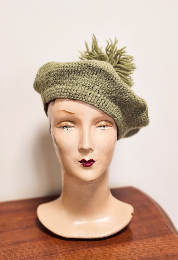 1940s Green Wool Knit Beret