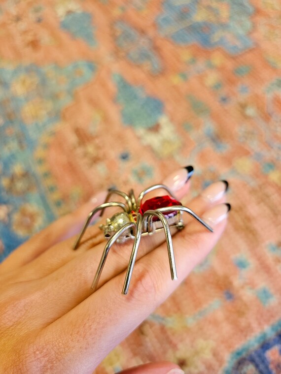 1940s Red Jewel Spider Brooch - image 2