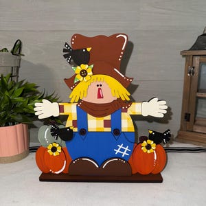 Handmade Wooden Scarecrow Decor - Fall Farmhouse Pumpkin & Sunflower Autumn Decoration