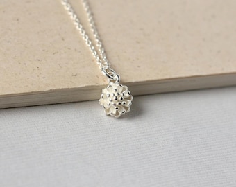 Dainty Sterling Silver Flower Necklace: Minimalist Botanical Jewelry