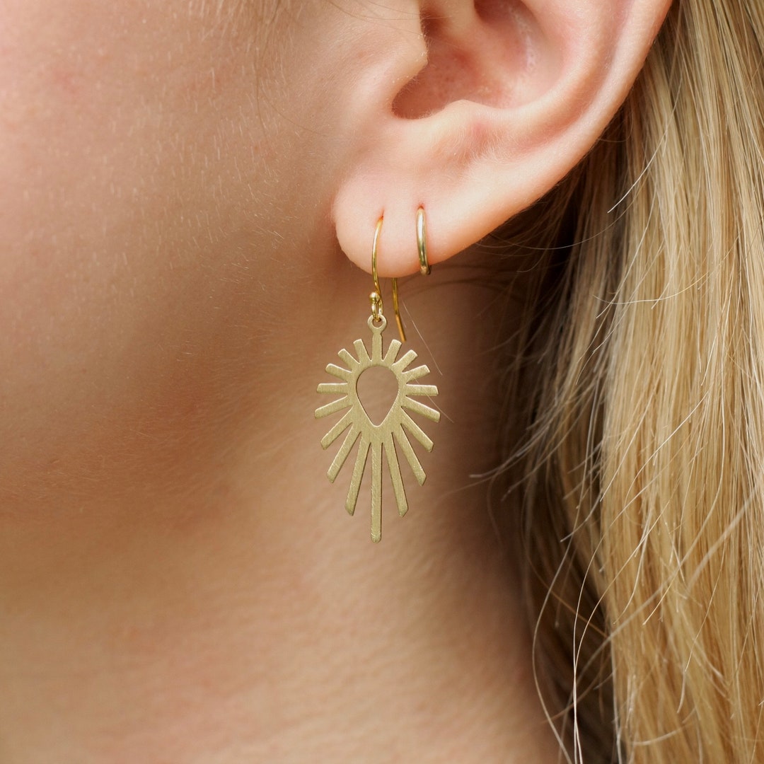 SUNBURSTS | boho-chic | sun tassel earrings main image 1