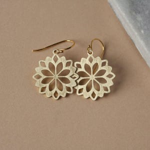 Big Gold Flower Earrings, Brass Botanical Earrings, Floral Jewelry, Nature Inspired, Gold Dangles Women, Birthday Gift for Her, Summer Style