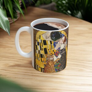 Gustav Klimt The Kiss Cat Art Mug: Whimsical and Unique Cat Lover Gift