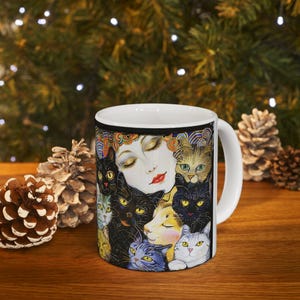 Klimt&#39;s The Kiss Cat Mug: Whimsical and Quirky Fine Art Gift