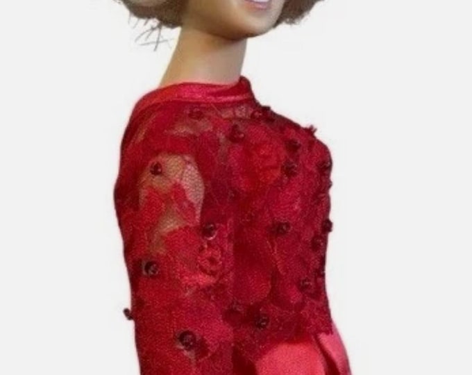 Danbury Mint 1983 Princess Diana Royal Wardrobe Collection Commemoration Doll