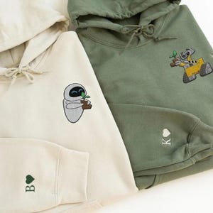 Sudadera bordada personalizada de Wall-E y Eva, sudadera con capucha bordada de pareja de Disney, sudadera con capucha bordada de pareja, sudadera con capucha a juego