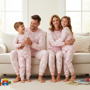 Polar Bear Family Pajamas, Bear Print Long Sleeve PJs, Pink Christmas Pajamas, Matching Pyjama Set, Xmas Gift For Family