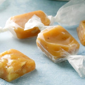 Carmel Knowledge soft, buttery gourmet sea salt caramel with walnuts. Quarter pound