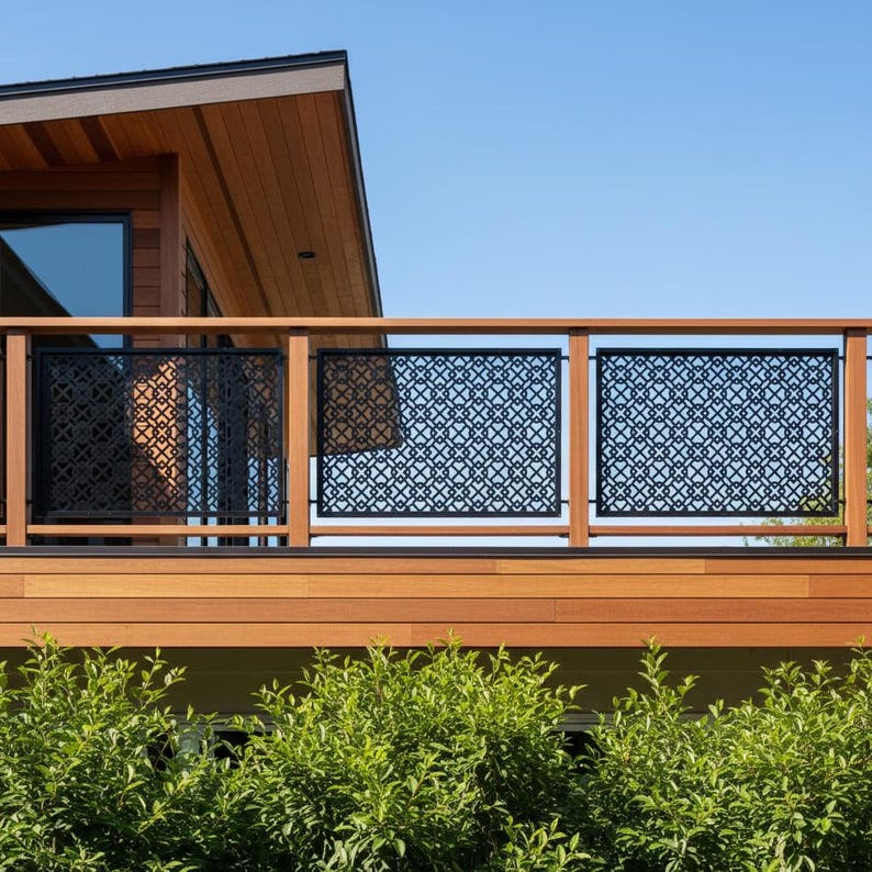Luxury Clover Leaf Privacy Panel, Designer Aluminum Garden Screen ...