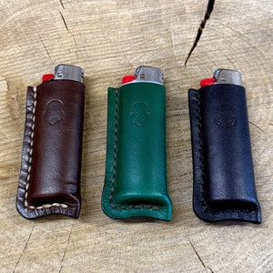 BIC ライター用レザーライターケース - ハンドメイドフルグレイン牛革ライタースリーブ - BIC ライターケース - 男性へのパーソナライズギフト