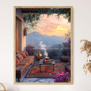 Könnte beinhalten: Ein farbenfroher Sitzbereich im Freien mit Blick auf Berge in der Ferne. Der Sitzbereich verfügt über eine Couch mit Kissen, einen kleinen Tisch mit einer Teekanne und einer Tasse Tee sowie einen Teppich mit Blumenmustern.