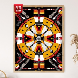 Könnte beinhalten: Ein rechteckiger Wandkunstdruck in einem hellen Holzrahmen mit einem symmetrischen, kreisförmigen Mandala-Design in Schwarz, Gelb, Weiß und Rot. Das Kunstwerk enthält stilisierte Federmotive und geometrische Muster. Ein rotes Etikett trägt die Aufschrift BEST SELLER.