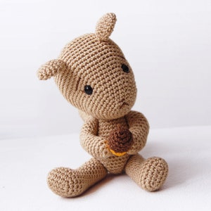 Crochet squirrel pattern Amigurumi Simon the Squirrel image 5