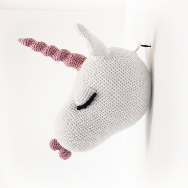Unicorn Head Wall Mount, Faux Taxidermy – Annabel the Unicorn Crochet Pattern