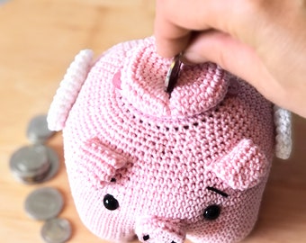 Amigurumi crochet piggy bank pattern - Grace the Piggy Bank