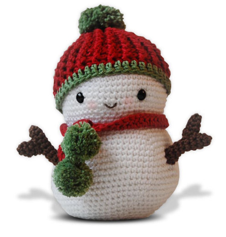 Gehaakt sneeuwpoppatroon Frosty de sneeuwman en kerstboom DIY-kerstdecor afbeelding 3