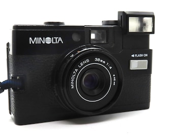 Minolta Hi-Matic Point & Shoot Vintage Analoog Camera