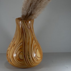 vase, wooden vase, wooden pot, dry flower vase, wood art, wood turning, unique gift, unusual wood pattern, wooden vessel, wooden grain