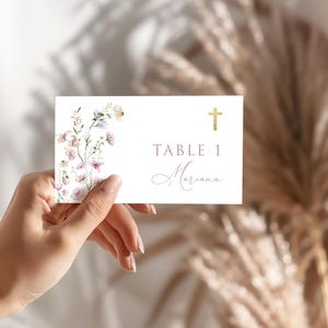 Marque-place pour la première communion des filles, fleurs sauvages roses, imprimable, téléchargement immédiat, baptême de bébé, siège de table #HC56