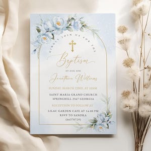 Modèle d'invitation de baptême, arche de fleurs bleues rustiques, modifiable, carte d'invitation de baptême bleue imprimable, baptême rustique, téléchargement immédiat #BP78
