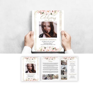 Plantilla de programa funerario editable de rosas rosadas y rubor Programa de servicio conmemorativo floral Programa de obituario Doble pliegue 8.5"x11" Tamaño carta #F119