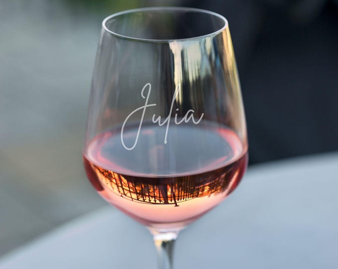 Personalized wine glass, your own personalized wine glass with engraving for birthdays, weddings, best friends, boyfriends, for him or her